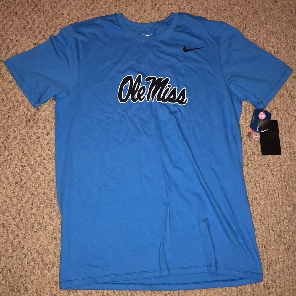 Nike Ole Miss T-shirt NWT